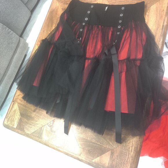Hot Topic X Tripp NYC Tulle skirt size XXL New